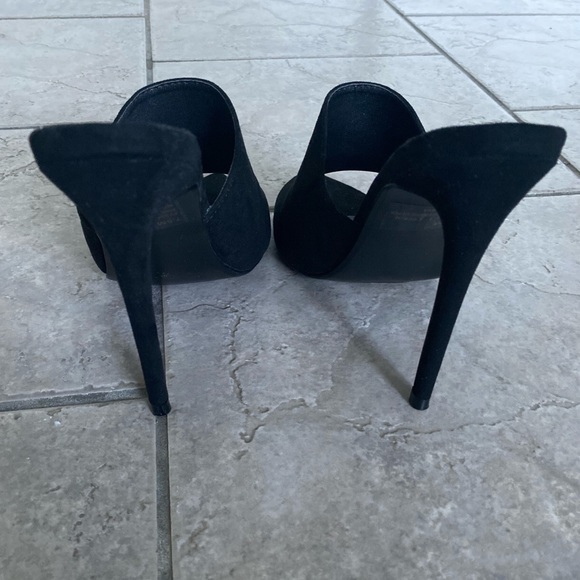 New fashion nova suede pointed mule sandal - Picture 6 of 6